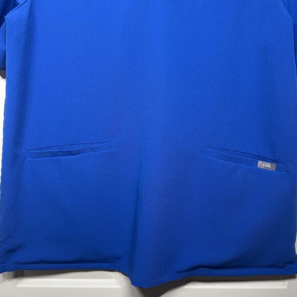 FIGS Women’s Casma Three-Pocket Scrub Top in Royal Blue Size XXL - Picture 3 of 5